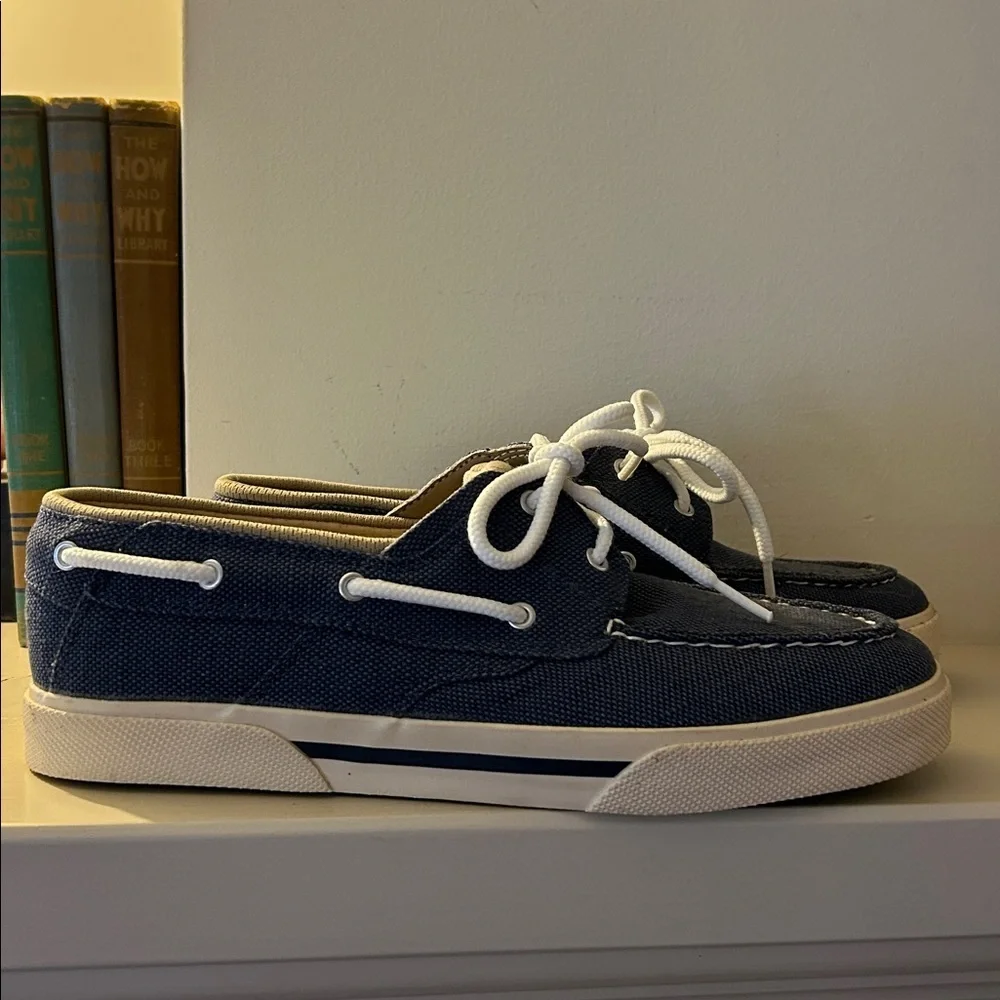 New Tommy Bahama Old Maui Navy Blue Canvas Boat Shoes